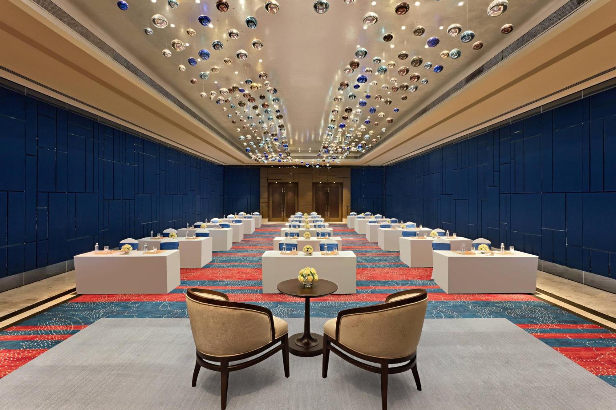 Sheraton Grand Bengaluru Whitefield Hotel & Convention Center Ngoại thất bức ảnh