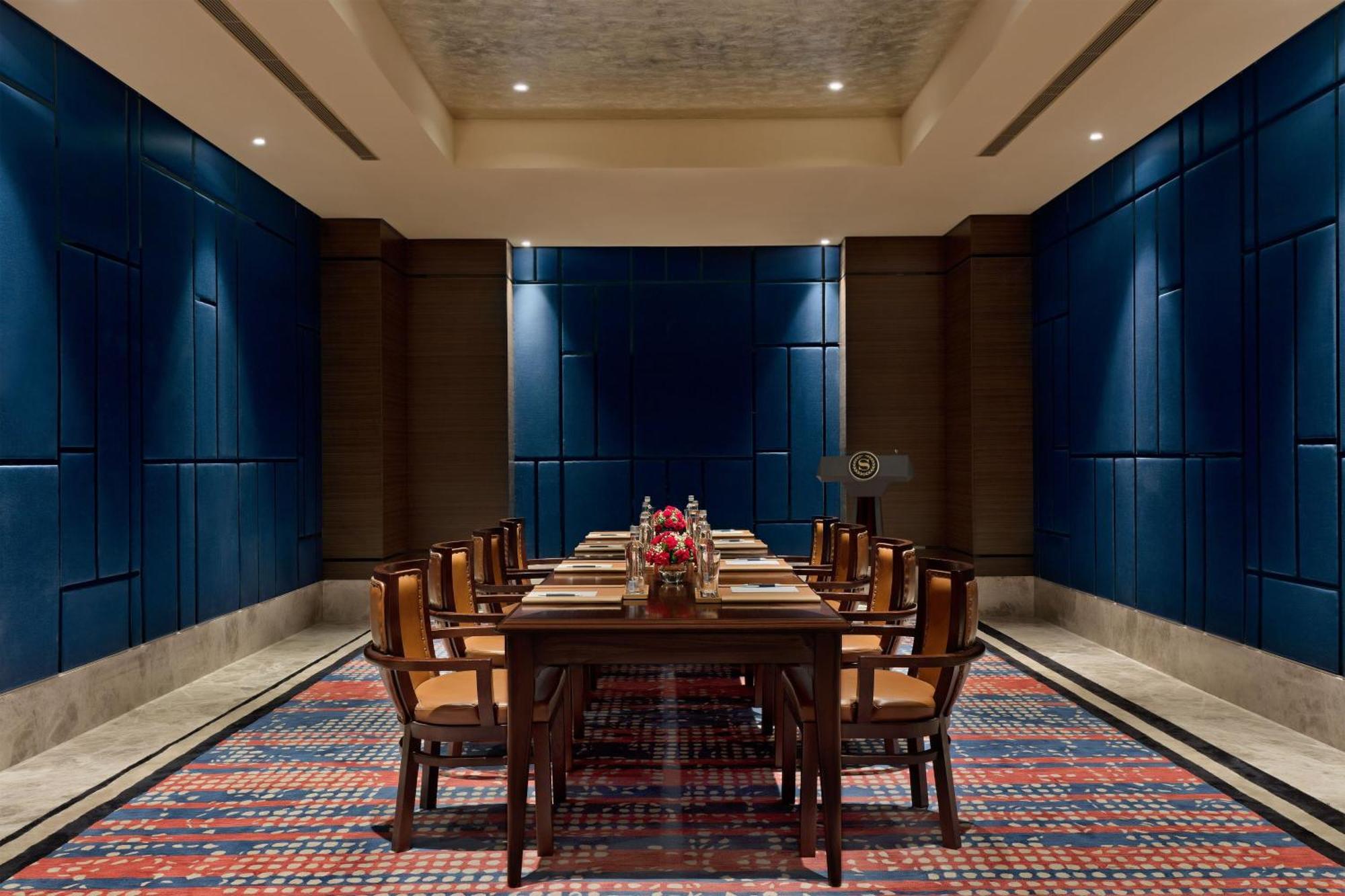 Sheraton Grand Bengaluru Whitefield Hotel & Convention Center Ngoại thất bức ảnh
