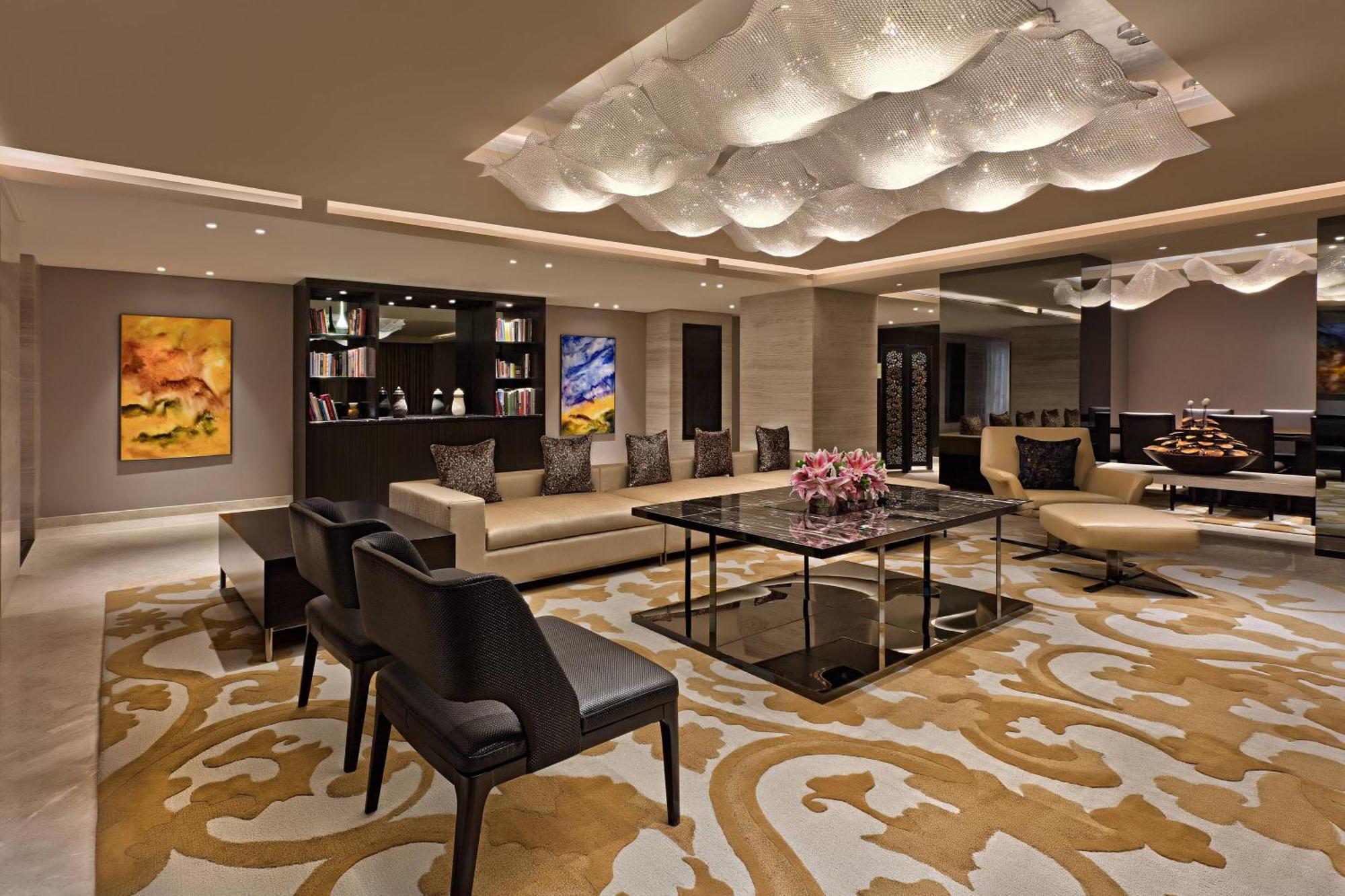 Sheraton Grand Bengaluru Whitefield Hotel & Convention Center Ngoại thất bức ảnh