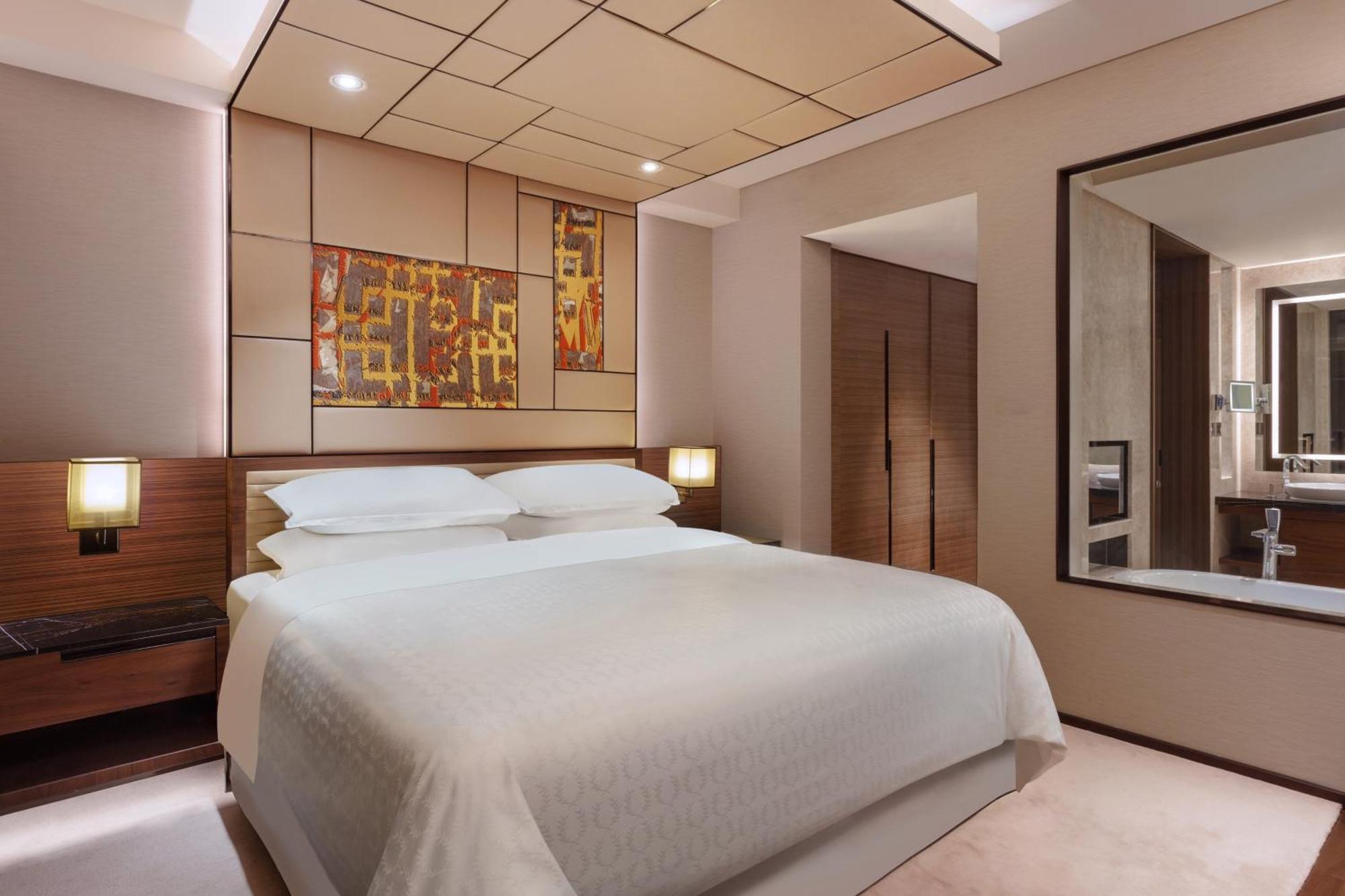 Sheraton Grand Bengaluru Whitefield Hotel & Convention Center Ngoại thất bức ảnh